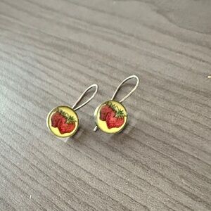 Super cute Hotcakes Design strawberry earrings.